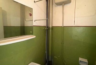 Apartament cu 3 camere de vanzare micro 16 - 3