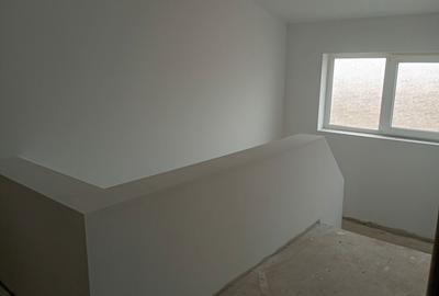 Casă cu 4 camere cu Teren 470 Mp în Vinga - 4