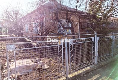 Casă cu 5 camere decomandat cu Teren 411.89 Mp în Copou - 2
