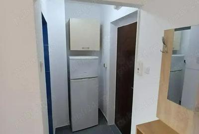 Garsoniera 1 decembrie-metrou la scara blocului-th pallady - 7