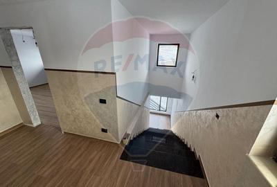 Casă individuală cu 8 camere cu Teren 1550 Mp în Dărmănești - 21