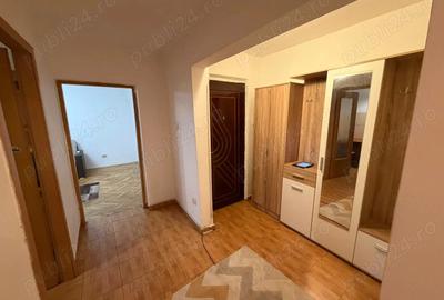 Apartament cu 3 camere decomandat în Circumvalațiunii - 3