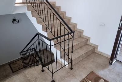 Techirghiol-vila deosebita D+P+1+M - 55