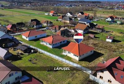 Casă cu 4 camere cu Teren 715 Mp în Lăpuș - 2