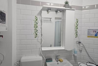 Garsonieră decomandată în Central - 1