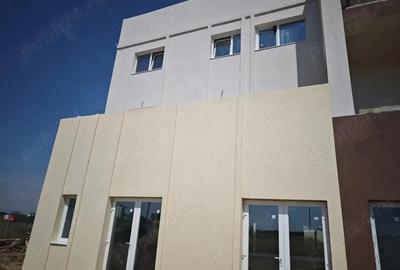 Apartament cu 3 camere decomandat în Urseni - 7