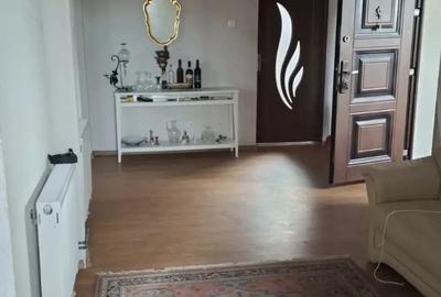 Inchiriez apartament 2 camere Aradul Nou Inchiriez apartament 2 camere Aradul Nou - 8