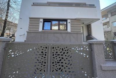 Casă cu 12 camere cu Teren 500 Mp în Primăverii - 7