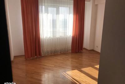 Apartament cu 3 camere decomandat în Central - 1