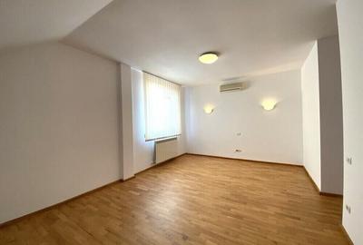 Casă individuală cu 6 camere cu Canalizare în Iancu Nicolae - 19