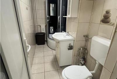 Garsonieră decomandată, mobilată în Tei - 8