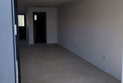 Spațiu comercial, de 60 mp, în Central - 6