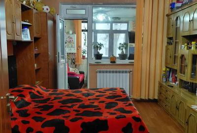 Garsonieră semidecomandată în Micro 40 - 6