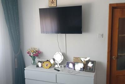 Apartament cu 2 camere decomandat în Micro 5 - 8