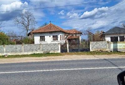 Casă cu 3 camere cu Teren 2504 Mp în Teasc - 7