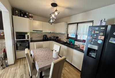 Locuinta moderna, eficienta energetic, cu gradina amenajata si ingrijita! - 15