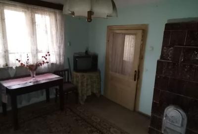 Casă cu 4 camere în Gura Văii