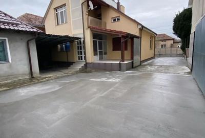 Casă cu 5 camere în Livada - 3