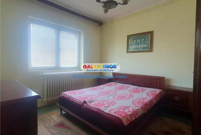 Apartament cu 3 camere decomandat în Drumul Taberei - 2