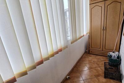 Apartament cu 2 camere semidecomandat, mobilat în Văcăresti - 13