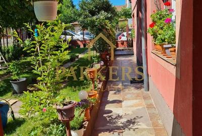 Casă cu 10 camere cu Canalizare în Central - 18