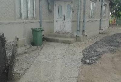 Casă cu 3 camere cu Teren 1000 Mp în Odobești - 2