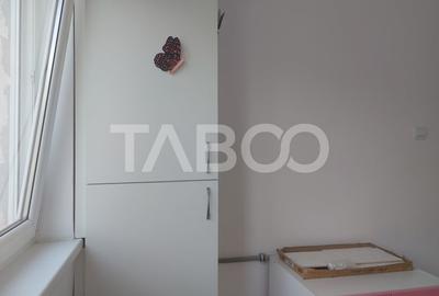 Apartament 3 camere renovat total 38 mp etaj 3 Stejarului Cisnadie - 11