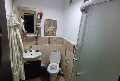 Apartament cu 4 camere semidecomandat, mobilat în Fizicienilor - 4