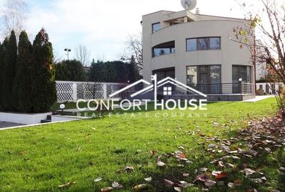 VILA D+P+2E, 7 camere, renovata, piscina, IANCU NICOLAE