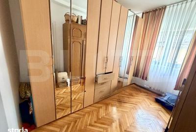Casă cu 6 camere decomandat cu Teren 100 Mp în Cetate