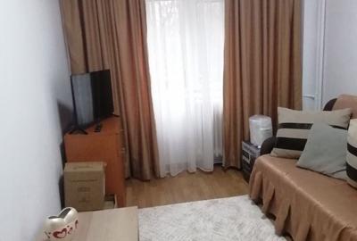 Apartament cu 3 camere decomandat în Rahova - 5