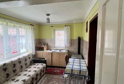 Casă cu 2 camere în Bunești - 6