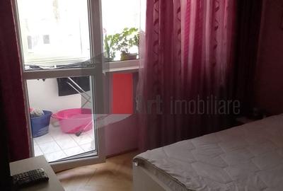 Apartament cu 3 camere decomandat în Valea Ialomiței - 12