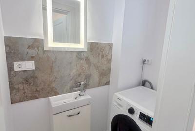 Apartament cu 3 camere decomandat în Florești - 1