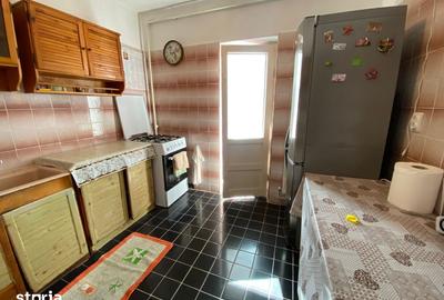 Apartament cu 2 camere decomandat în Mioriței