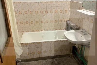 Apartament cu 3 camere decomandat, mobilat în Apusului - 10