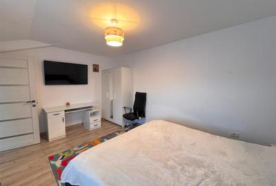 Casă individuală cu 7 camere cu Canalizare în Dobroești - 13