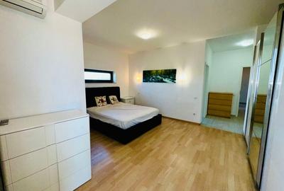 Aleea Privighetorilor 4 camere decomandate (ne)mobilat complet etaj 2/S+P+7 - 14