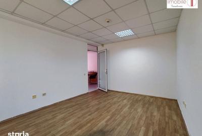 Spațiu comercial, de 40 mp, în Plopilor - 2