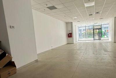 Spațiu comercial, de 175 mp, în Eroii Revoluției - 4