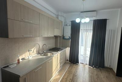 Apartament cu 3 camere semidecomandat în Central - 2