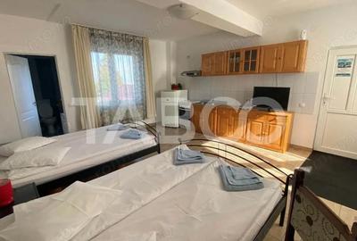 Casă cu 10 camere cu Teren 499 Mp în Paltin - 6