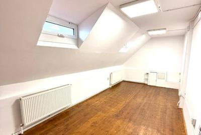 Casă individuală cu 5 camere cu Garaj în Eroii Revoluției - 12