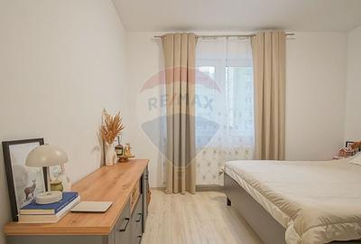 Apartament cu 2 camere decomandat, mobilat în Tractorul - 14