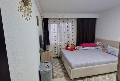 Apartament cu 2 camere decomandat în Războieni - 3