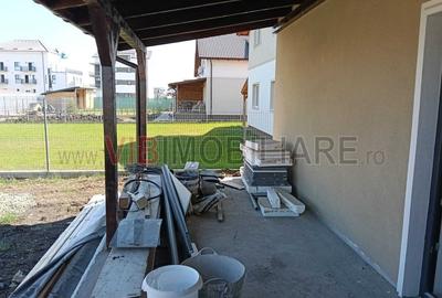 Casă cu 4 camere cu Teren 350 Mp în Moșnița Nouă - 2