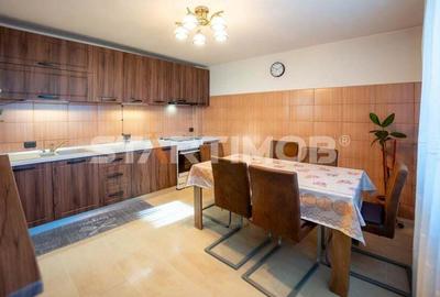 Casă cu 3 camere cu Canalizare în Feldioara - 5