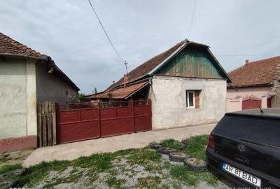 Casă cu 4 camere cu Teren 533 Mp în Sânmartin - 5