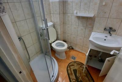 Garsonieră decomandată, mobilată în Gară - 4