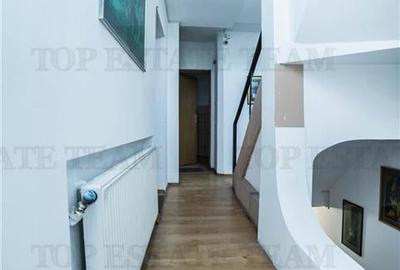 Vila 18 camere, 590 mp utili, pretabil sediu firma, cu toate utilitatile, aproap - 6